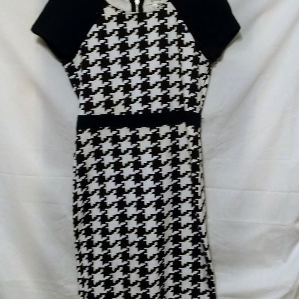 Olsenboye midi dress